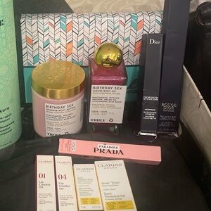 TRULY, Clarins, Dior, Prada - 9 pieces